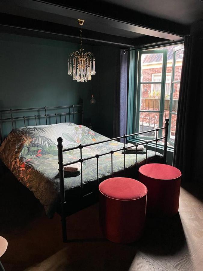 B&B Suupmarkt Докьом Екстериор снимка