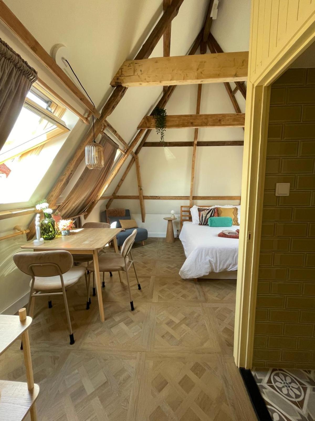 B&B Suupmarkt Докьом Екстериор снимка
