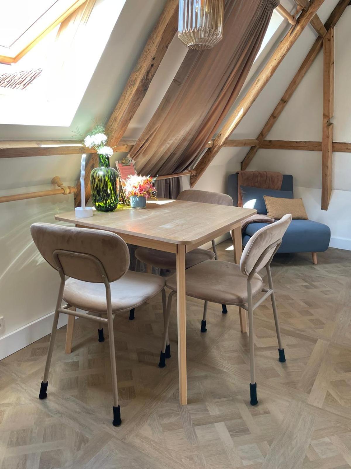 B&B Suupmarkt Докьом Екстериор снимка