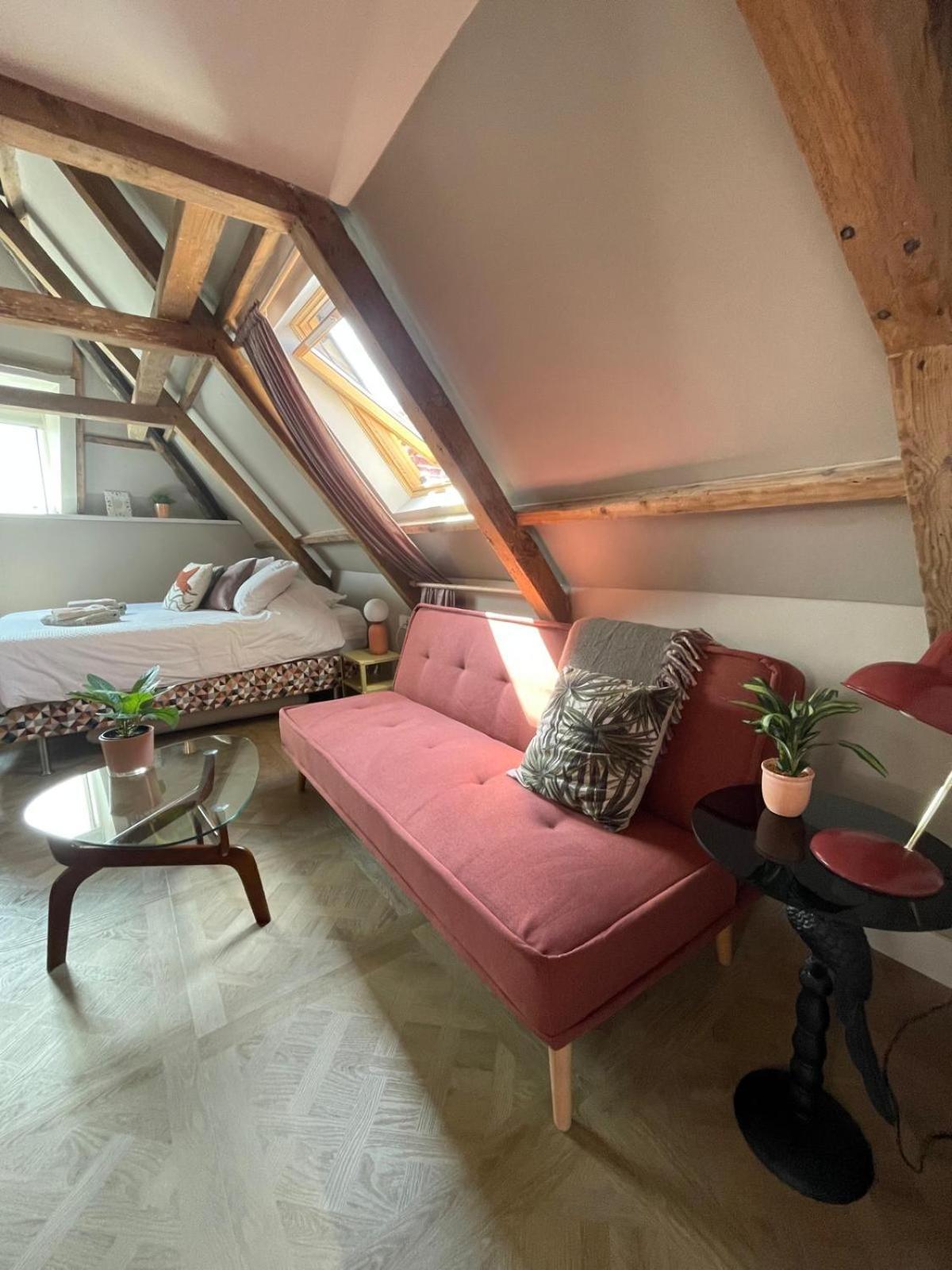 B&B Suupmarkt Докьом Екстериор снимка